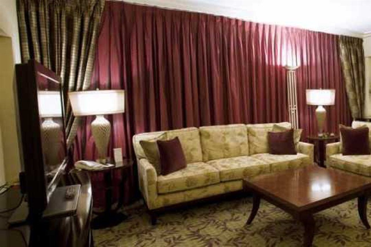 King Fahd Palace Hotel Dakar Eksteriør billede